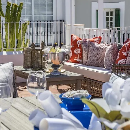 Hébergement de vacances Sunny And Charming Townhouse In Aloha Pueblo Close To Aloha Golf Club Marbellac