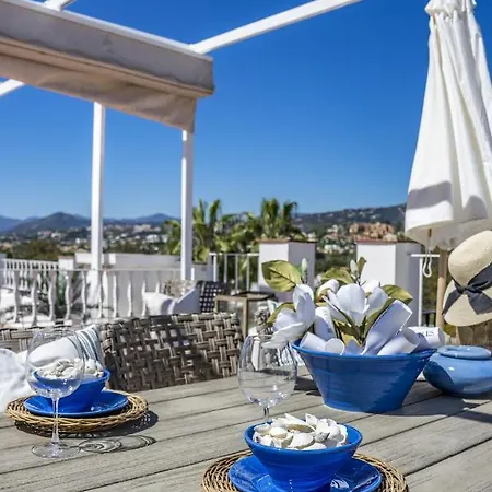 Sunny And Charming Townhouse In Aloha Pueblo Close To Aloha Golf Club Hébergement de vacances *