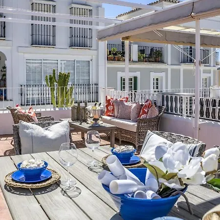 Sunny And Charming Townhouse In Aloha Pueblo Close To Aloha Golf Club * Marbellac