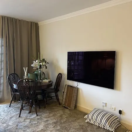 Hébergement de vacances Sunny And Charming Townhouse In Aloha Pueblo Close To Aloha Golf Club *